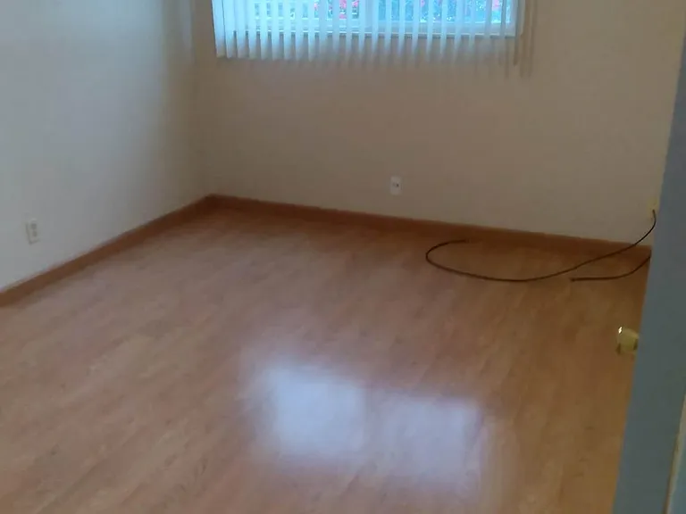 228 E Whittier Ave — Photo 7