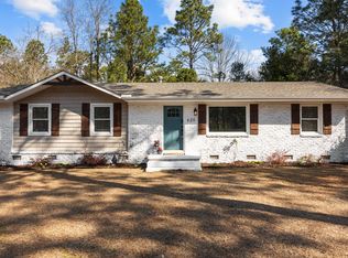620 E New England Ave, Pinebluff, NC 28373