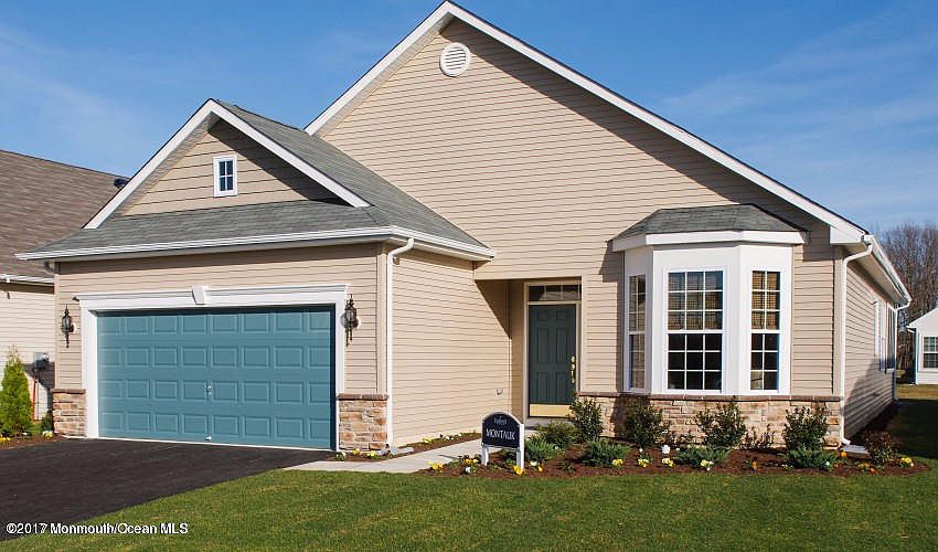 1st image of 19 Eagle Ridge Cir