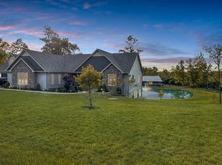 988 Ridgefield Rd, Hamilton, OH 45013