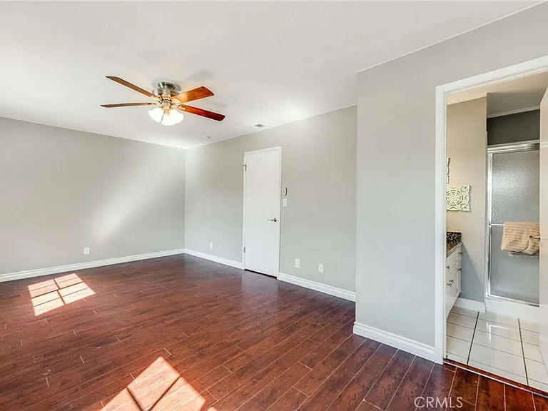 623 E Matchwood Pl — Photo 13