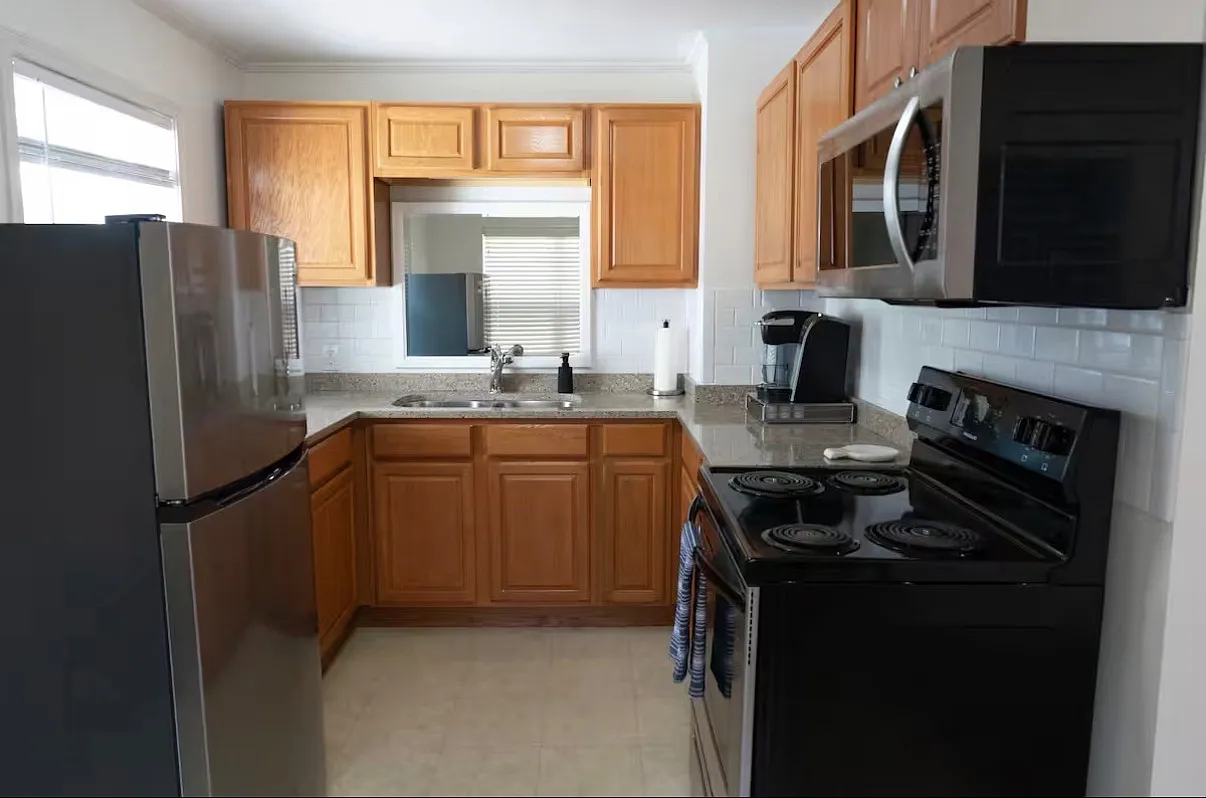 1 bed, 550 sqft, $2,050 — Photo 4