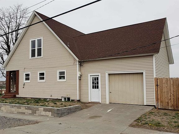2nd image of 104 N Burke Ave