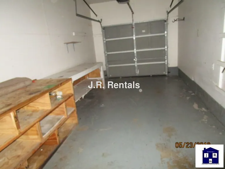 304 Ridge St — Photo 17