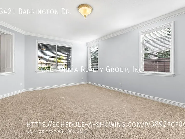 33421 Barrington Dr — Photo 9