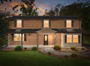 3388 Budds Creek Rd, Palmyra, TN 37142