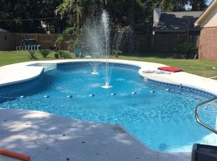 132 Druid Cir, Savannah, GA 31410