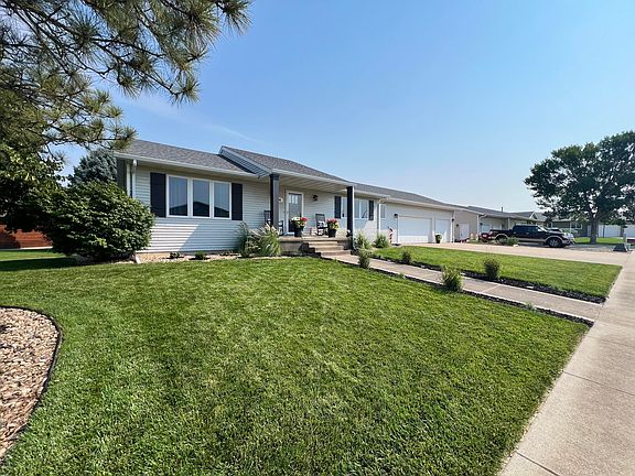 2nd image of 908 Winchester Dr