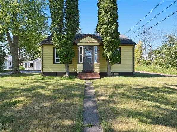 11 S 51st Ave E, Duluth, MN 55804