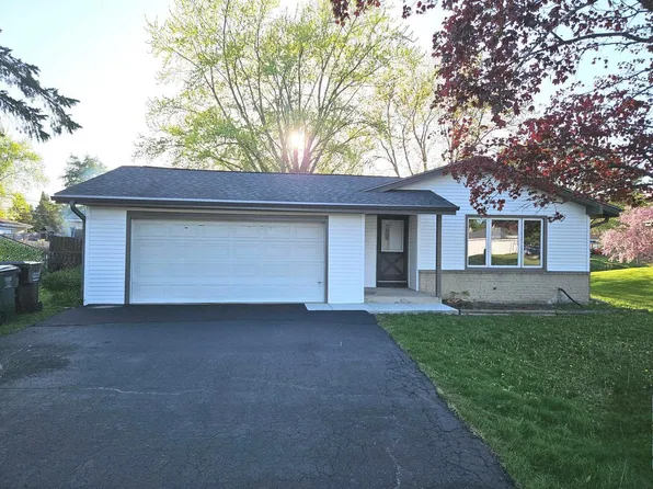 3326 Ivy LANE, Racine, WI 53402