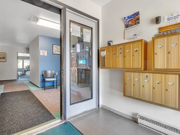 1425 N Water St — Photo 21