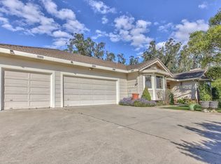 10351 Meadow Ridge Cir, Salinas, CA 93907