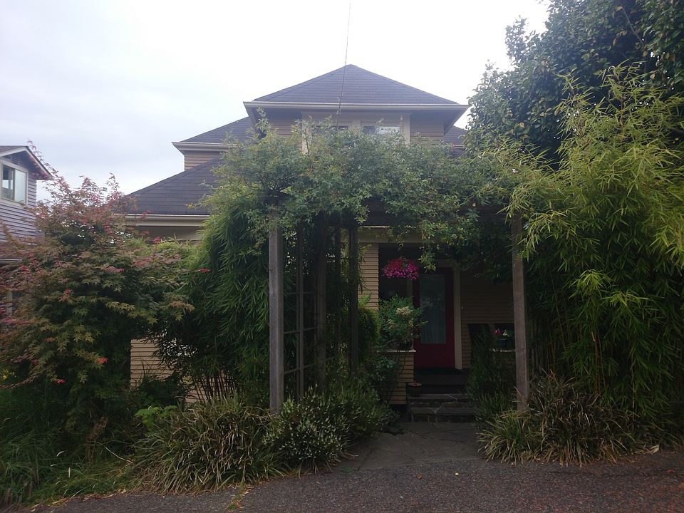 2nd image of 4131 2nd Ave NW