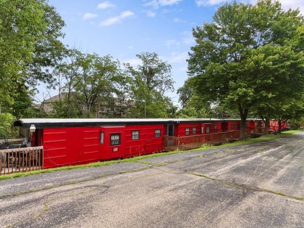 301 East Townline ROAD #H, Lake Geneva, WI 53147