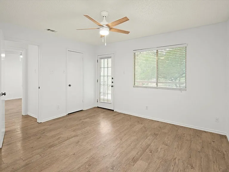 220 Sailmaster St #A — Photo 17