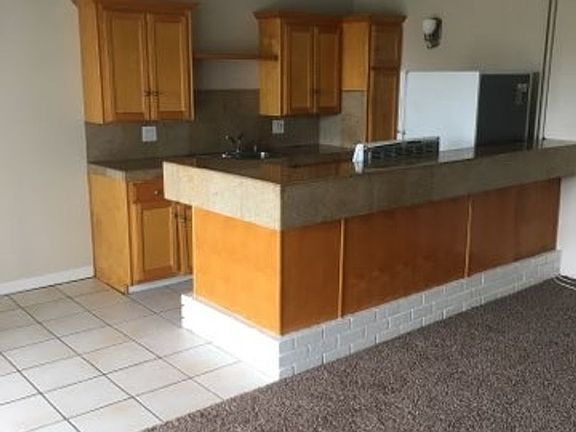 3rd image of 1754-54 Redondo Ave #19