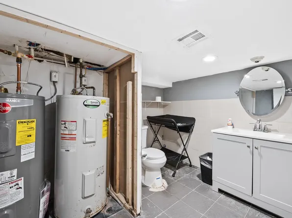 1303 Summit Avenue image 21 of 21