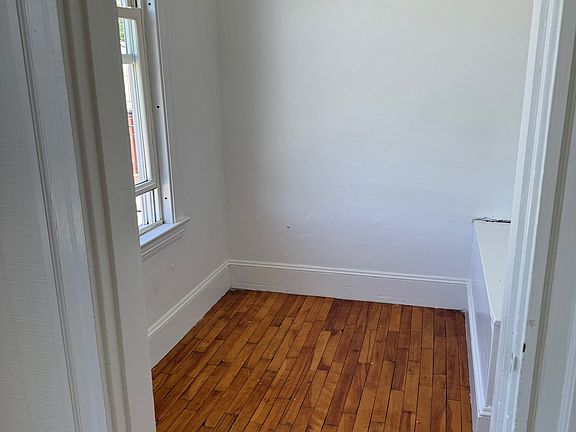 3rd image of 192 Washington Ave Floor 3