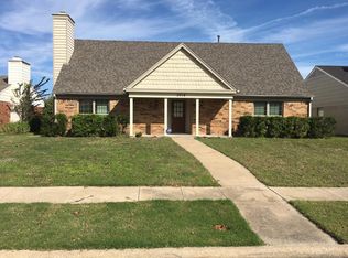 2918 Geneva Dr, Garland, TX 75040