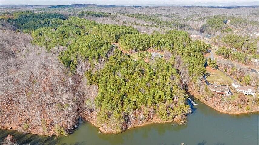 1st image of 186 Hidden Cove Ln
