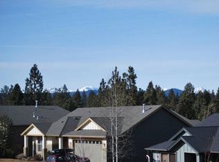414 NW Flagline Dr, Bend, OR 97703