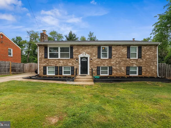 3208 Mulberry Ln, Temple Hills, MD 20748
