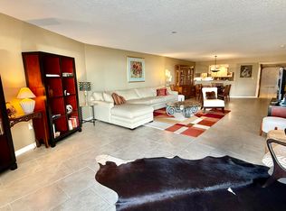 6650 Sunset Way APT 215, Saint Pete Beach, FL 33706
