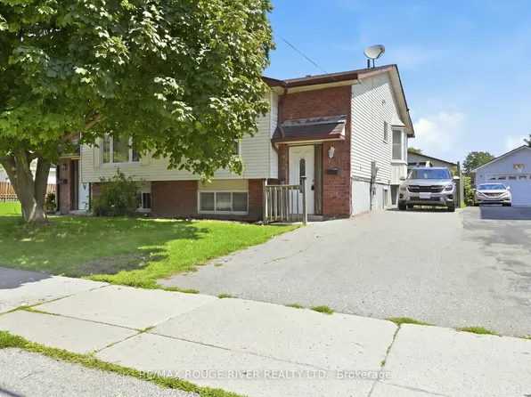 923 Glen St, Oshawa, ON L1J 3T9