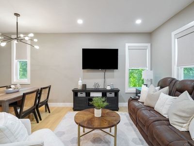 27 Alpine St #1, Boston, MA, 02119
