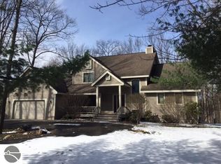 3201 Holiday Village Rd, Traverse City, MI 49686