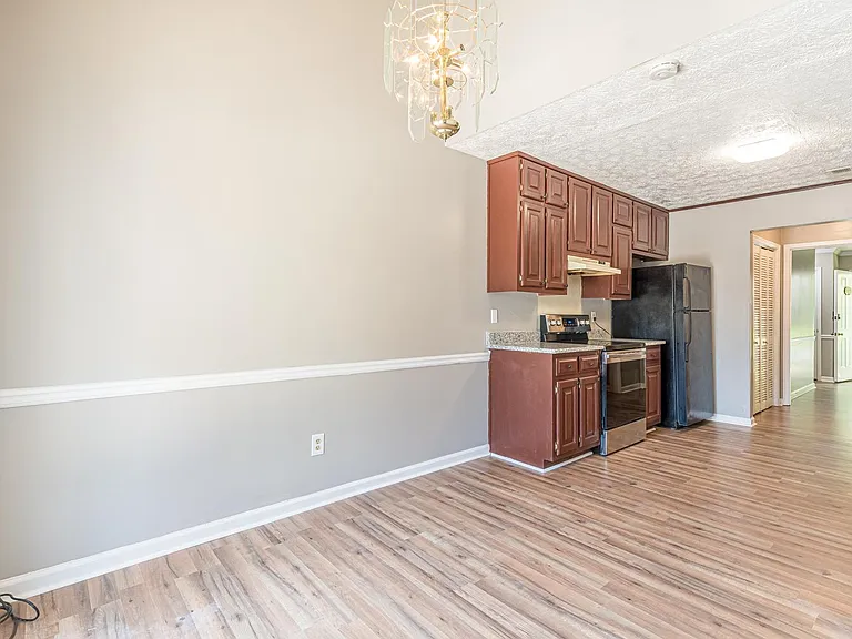 5417 Park Pl S — Photo 17