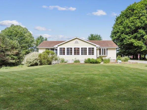 6726 Cooper St, Jackson, MI 49201