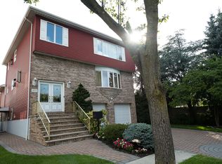 57 Riverview Ave, North Arlington, NJ 07031