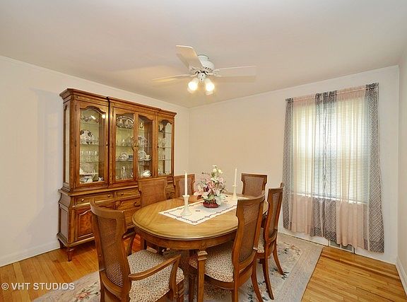 5th image of 2319 N 77th Ct