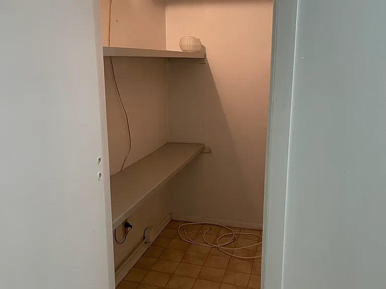 413 Stafford St — Photo 10