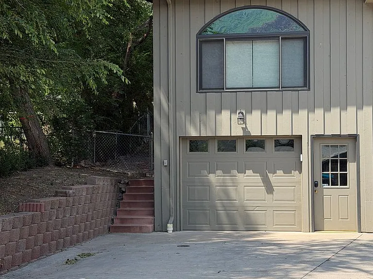 95 Chapparral Cir — Photo 2