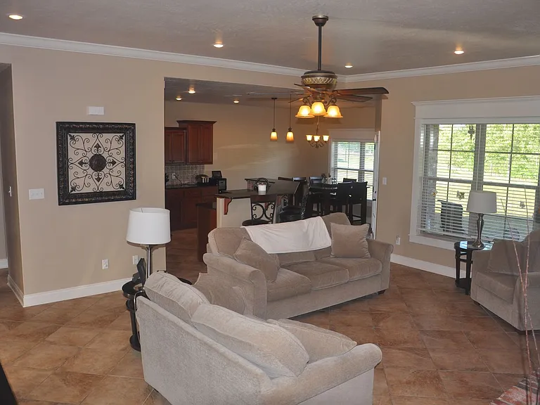560 Hickory Ridge Rd — Photo 7