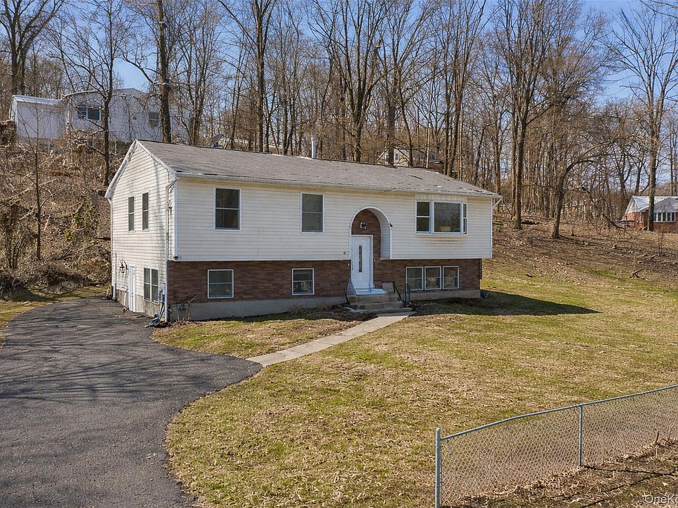 1st image of 153 S Pascack Road