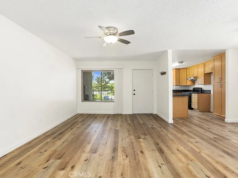 5461 E Candlewood Cir #B — Photo 7