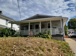 1506 N 6th St, Quincy, IL 62301