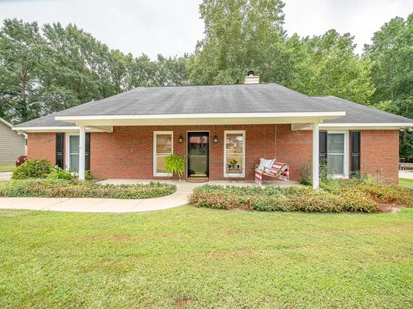 529 Lee Road 850, Phenix City, AL 36870