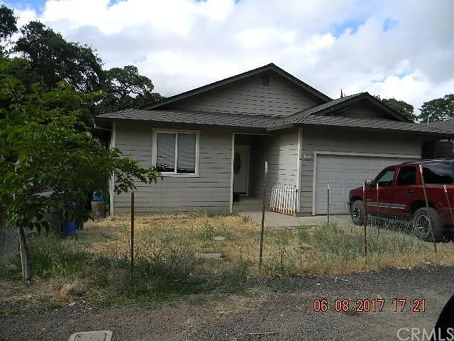16194 33rd Ave photo 1