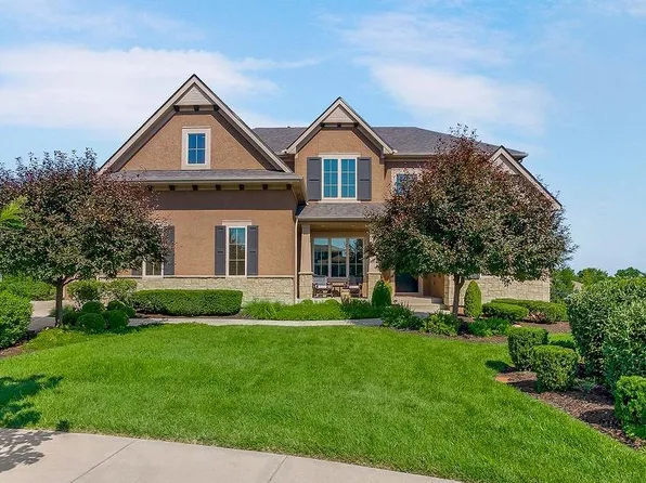 8130 Millridge St, Lenexa, KS 66220