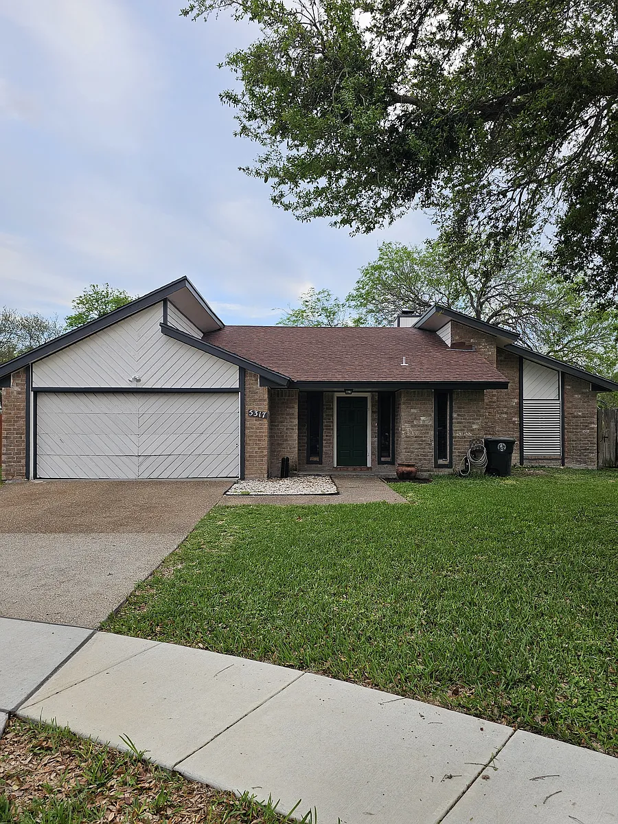Building Photo - 5317 Tartan Cir