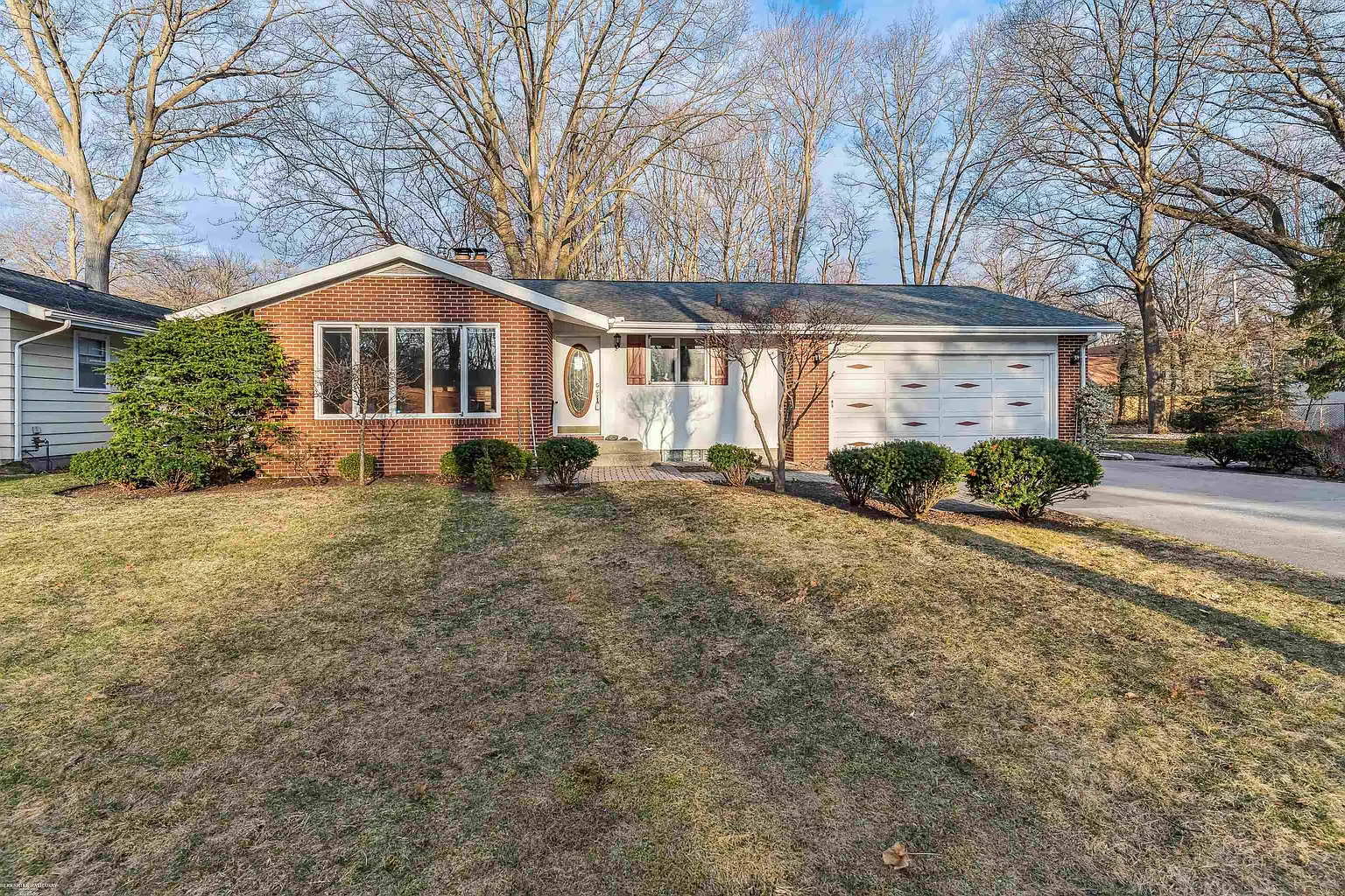 3141 W Village Ln photo 1
