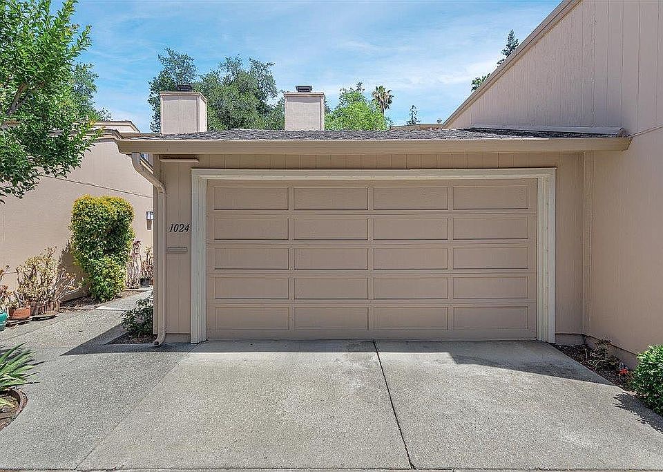 1st image of 1024 Whitebick Dr