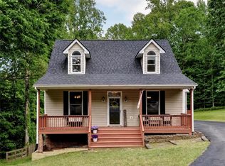5970 Plaster Ln, Quinton, VA 23141