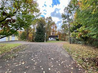 111 Ashby Ridge Rd, Parkersburg, WV 26104