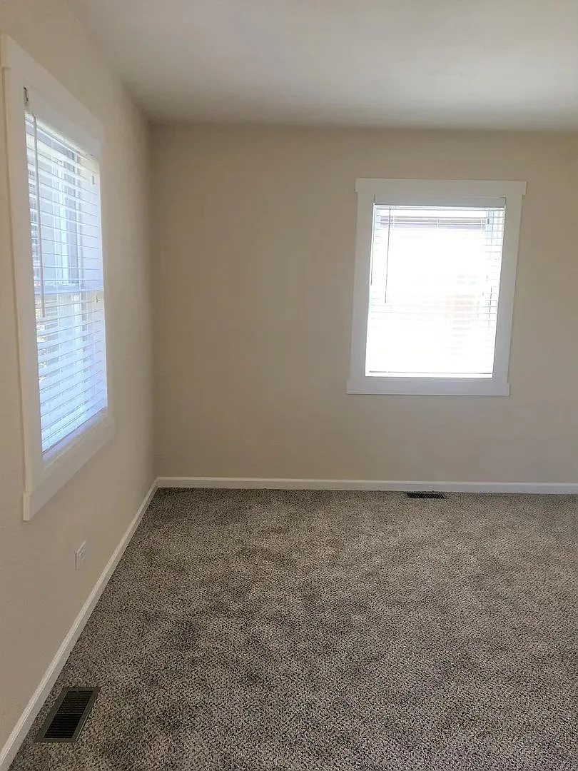 Great 3-Bedroom Home in Convenient Central Denver Location! — Photo 4