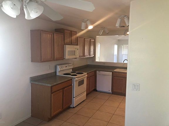 5th image of 1218 W Roosevelt Ave